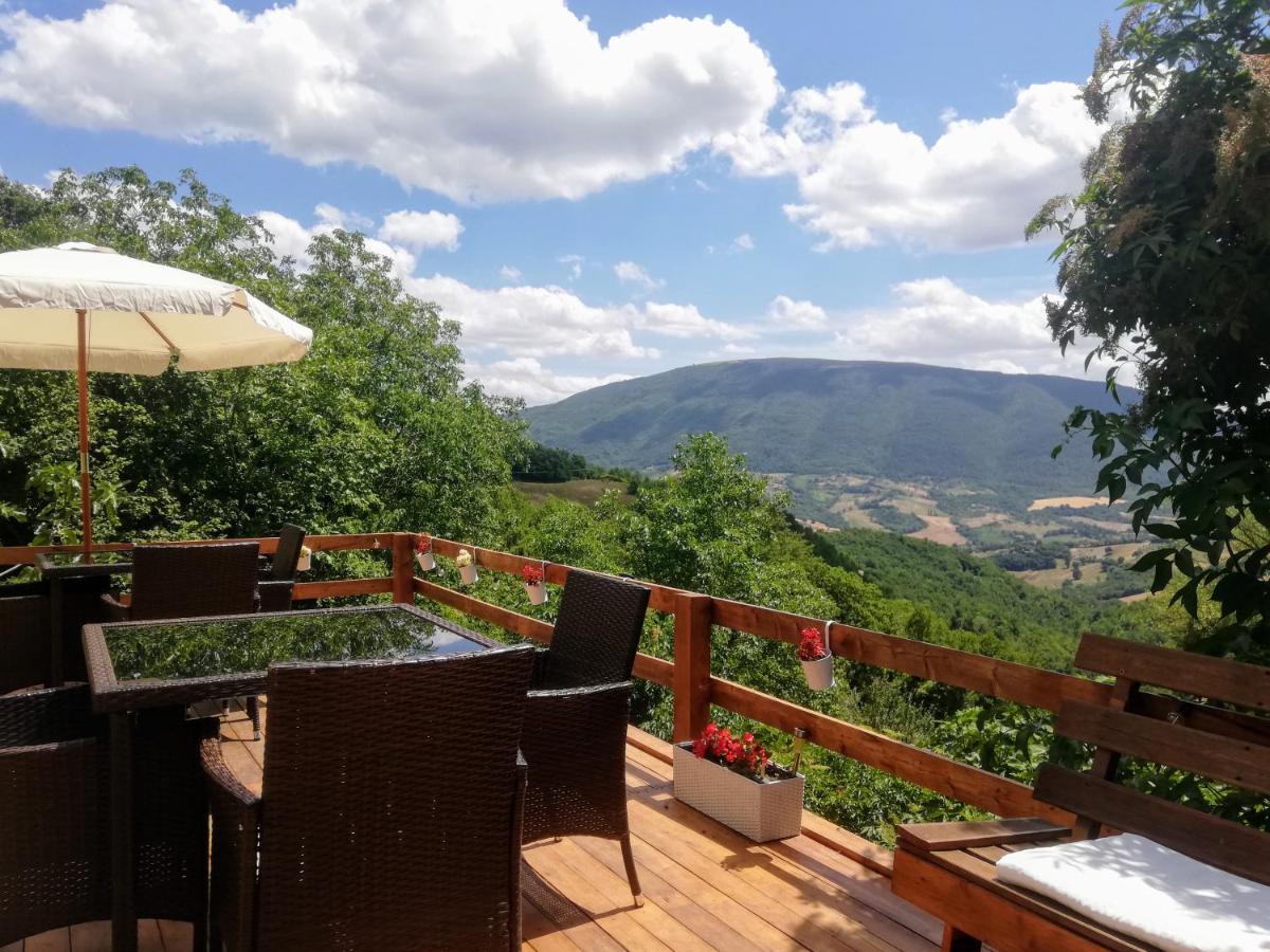 Le Ginestre Guesthouse Assisi Bagian luar foto