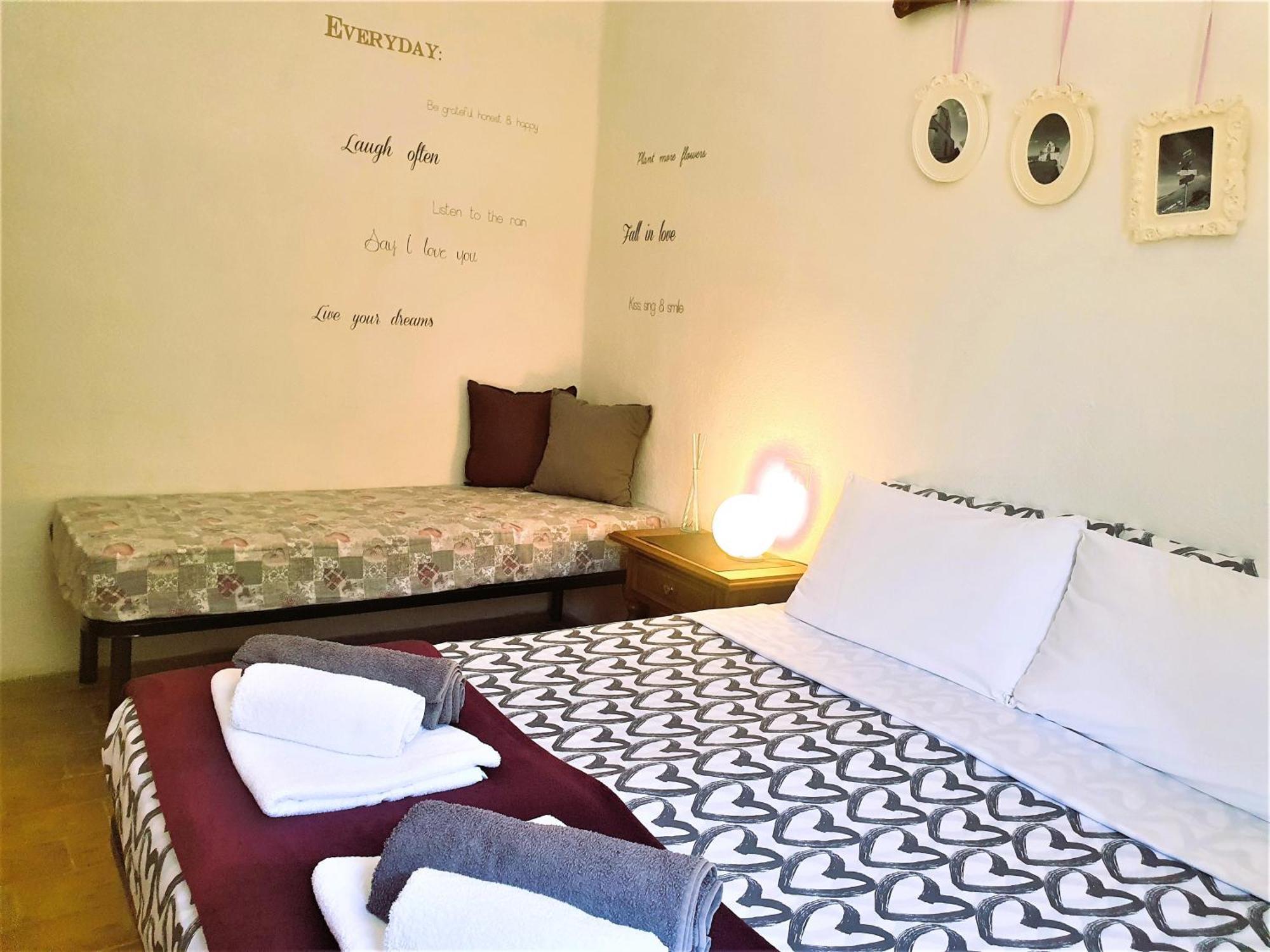 Le Ginestre Guesthouse Assisi Ruang foto